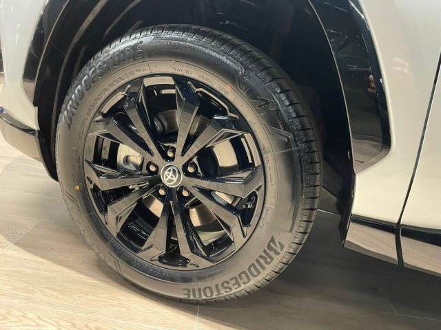 TOYOTA RAV 4 usata, con Servosterzo