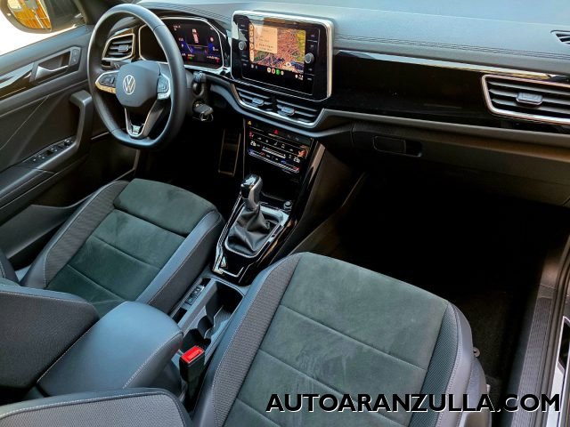 VOLKSWAGEN T-Roc usata, con Controllo automatico clima