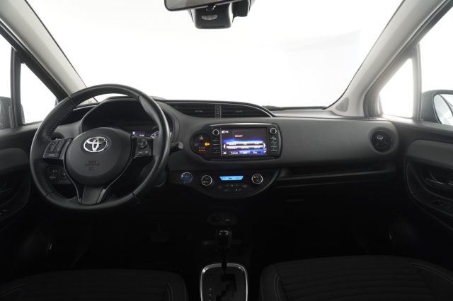 TOYOTA Yaris usata 4