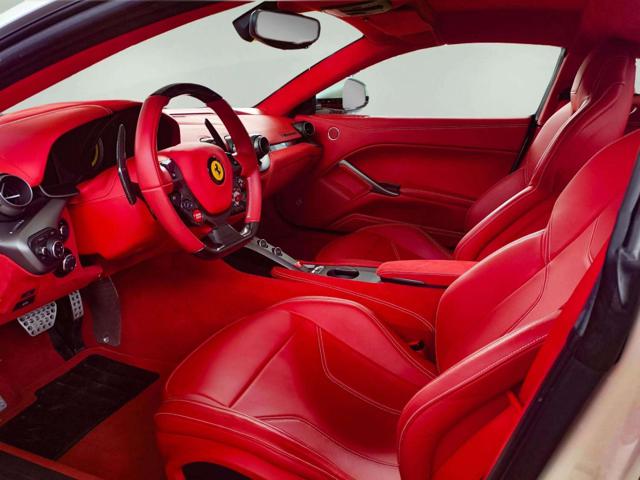 FERRARI F12 usata, con Controllo trazione
