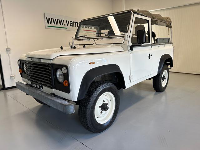 LAND ROVER Defender usata 0