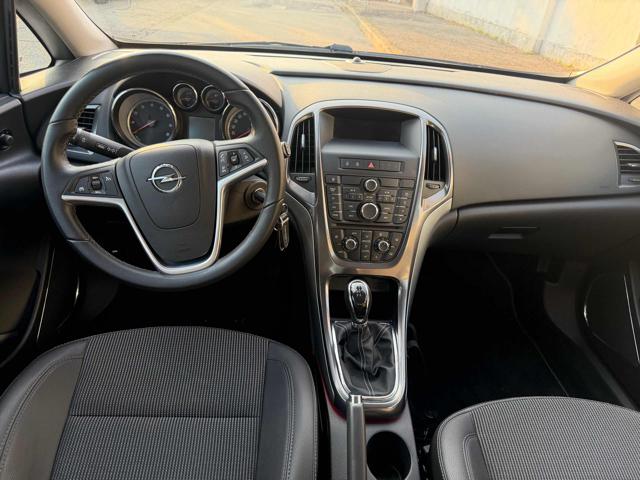 OPEL Astra usata, con Climatizzatore