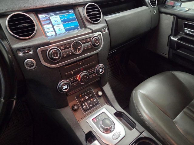 LAND ROVER Discovery usata, con Gancio traino