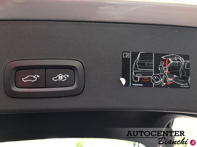 VOLVO XC40 usata, con Start/Stop Automatico