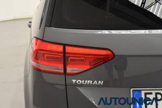 VOLKSWAGEN Touran usata, con Luci diurne