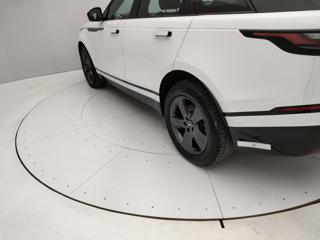 LAND ROVER Range Rover Velar usata, con Autoradio digitale