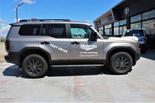 TOYOTA Land Cruiser usata, con Isofix