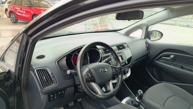 KIA Rio usata, con Bluetooth