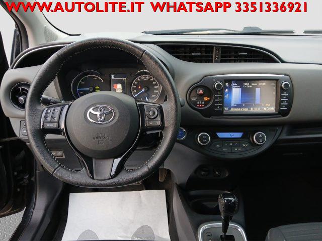TOYOTA Yaris usata, con Fendinebbia