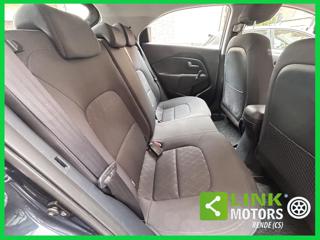 KIA Rio usata 38