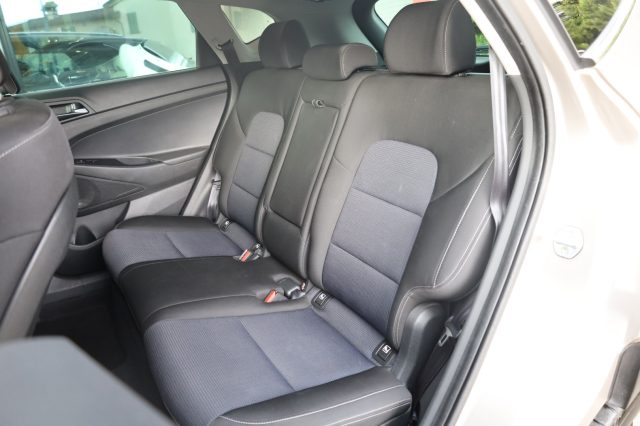 HYUNDAI Tucson usata, con Autoradio