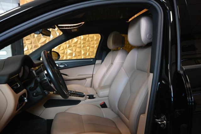PORSCHE Macan usata 24