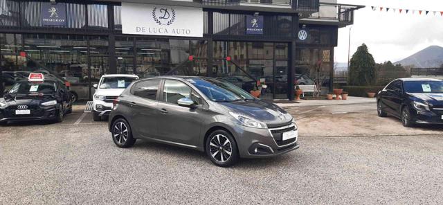 PEUGEOT 208 usata, con Airbag Passeggero