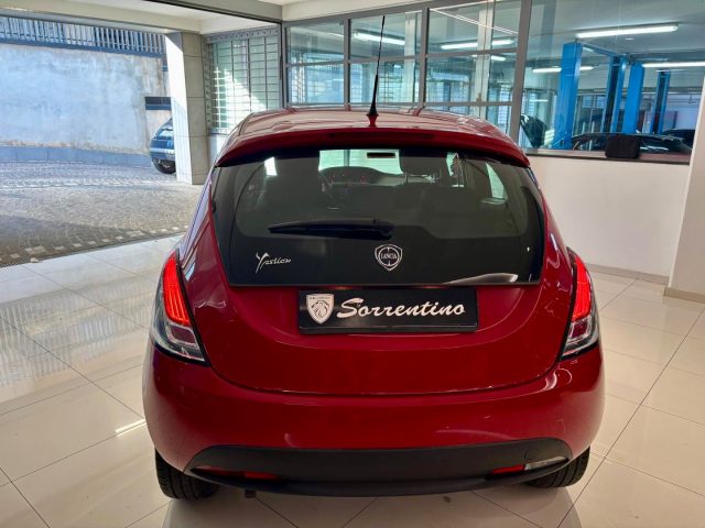 LANCIA Ypsilon usata, con ESP