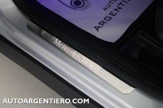 MERCEDES-BENZ GLA 220 usata, con Fari direzionali