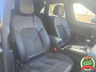 PORSCHE Macan usata, con Boardcomputer