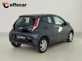 TOYOTA Aygo usata, con Autoradio