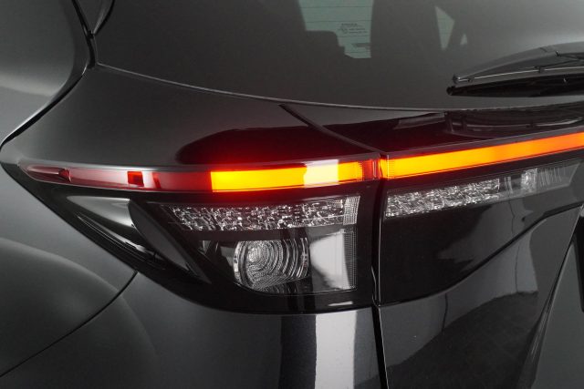TOYOTA Yaris Cross usata 15