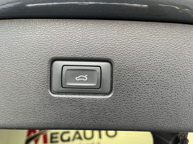 AUDI Q5 usata, con Chiusura centralizzata