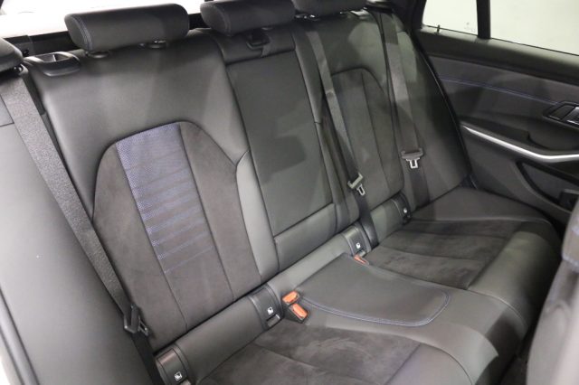 BMW 320 usata, con Fendinebbia