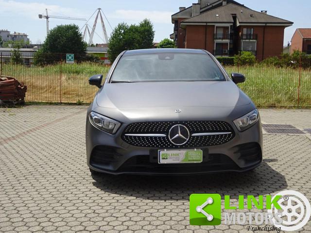 MERCEDES-BENZ A 200 usata, con Sensori di parcheggio anteriori