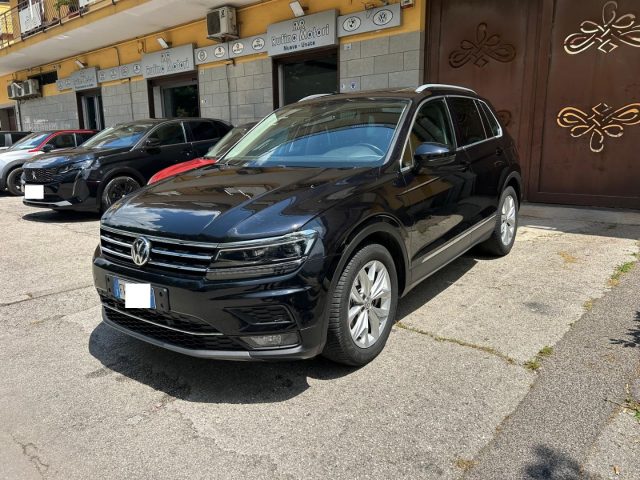 VOLKSWAGEN Tiguan usata, con Airbag laterali