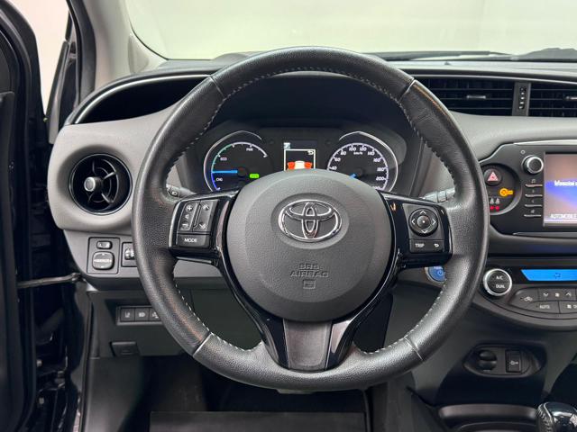 TOYOTA Yaris usata, con Fendinebbia
