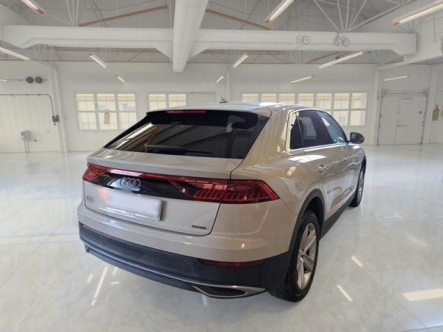 AUDI Q8 usata, con Airbag