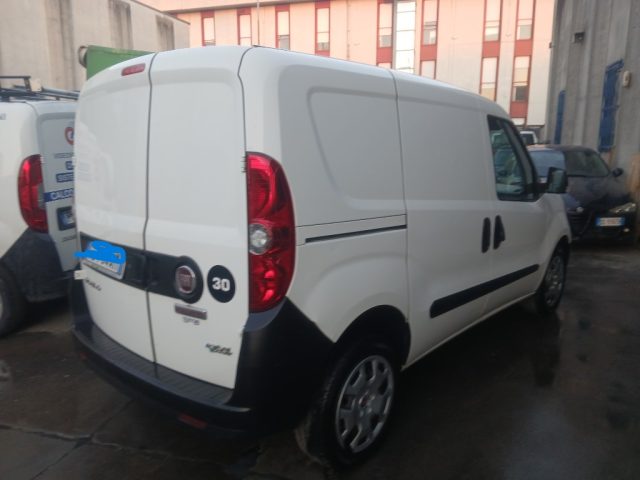 FIAT Doblo usata, con Airbag