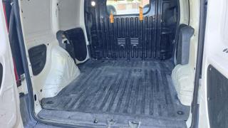 FIAT Doblo usata, con Sensori di parcheggio posteriori