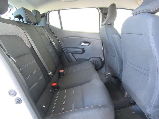 DACIA Sandero usata, con Autoradio