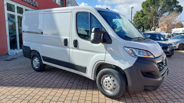 OPEL Movano usata, con Autoradio