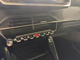 PEUGEOT 208 usata, con Park Distance Control