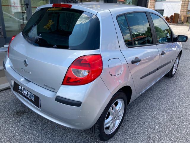 RENAULT Clio usata, con Airbag Passeggero