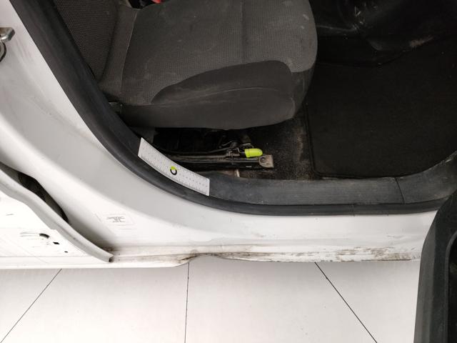 OPEL Combo usata 46
