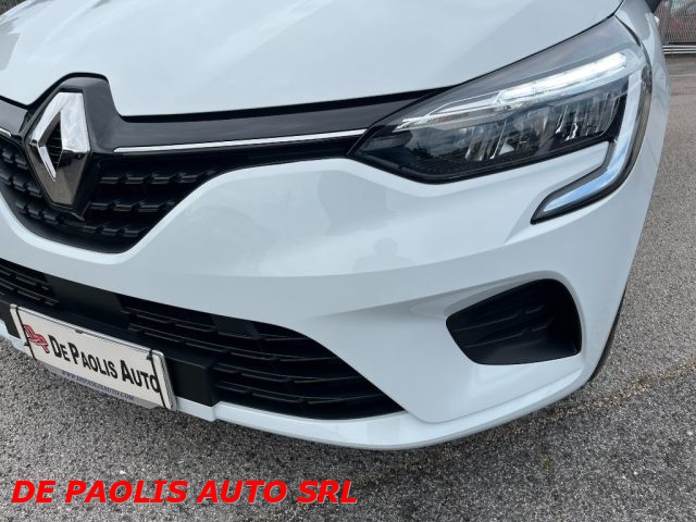 RENAULT Clio usata, con Fari LED
