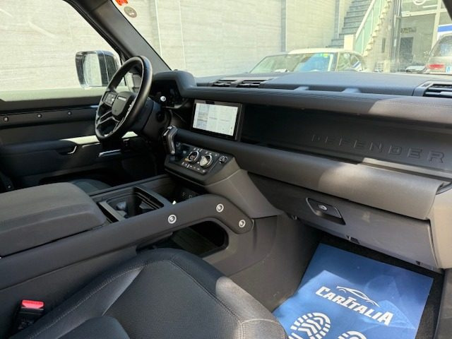 LAND ROVER Defender usata, con Climatizzatore