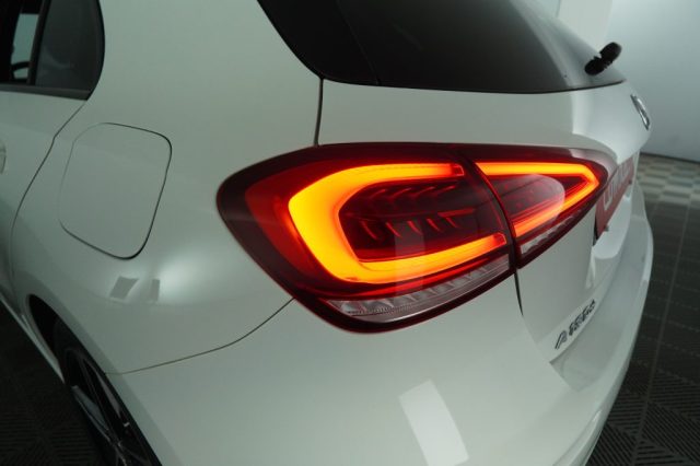 MERCEDES-BENZ A 180 usata 8