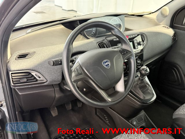 LANCIA Ypsilon usata, con Controllo trazione