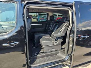 PEUGEOT Traveller usata 11