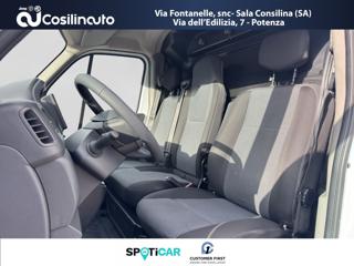 NISSAN Interstar usata, con Controllo trazione