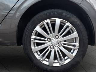 PEUGEOT 208 usata, con MP3