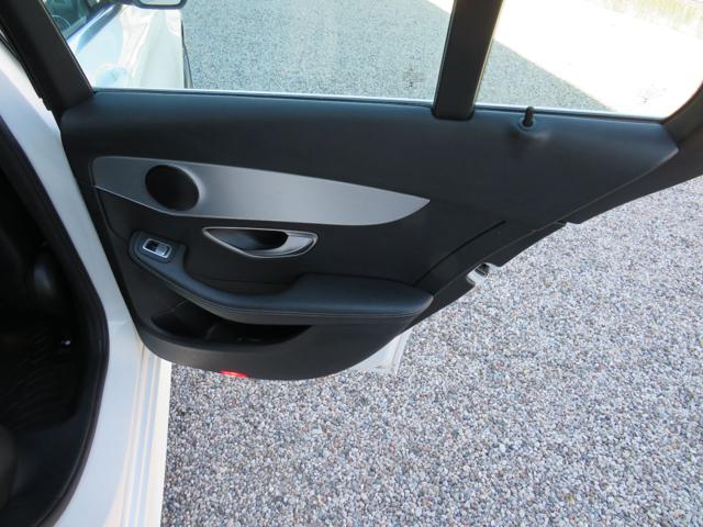 MERCEDES-BENZ C 220 usata, con Sedile posteriore sdoppiato