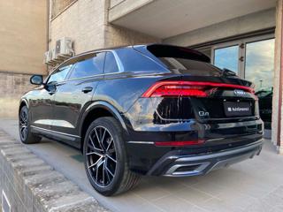 AUDI Q8 usata, con Boardcomputer