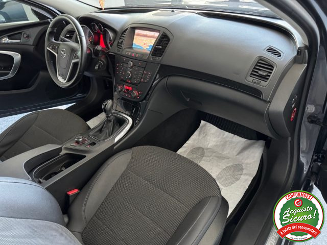 OPEL Insignia usata, con Controllo automatico clima