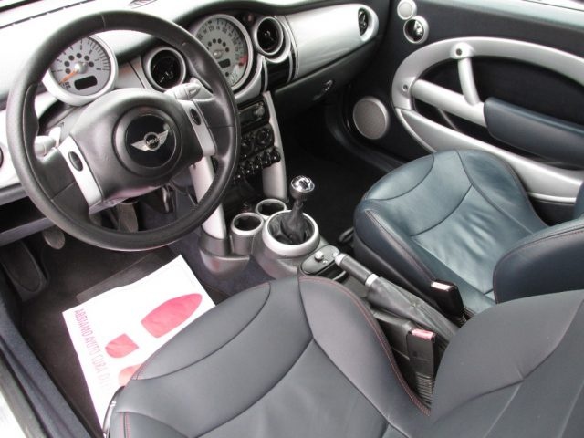 MINI Cabrio usata, con Cronologia tagliandi