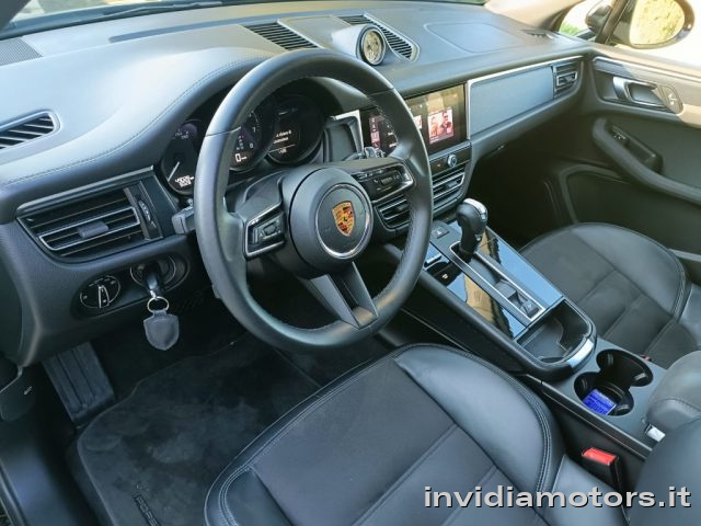PORSCHE Macan usata, con Boardcomputer