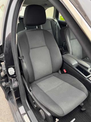 MERCEDES-BENZ C 180 usata, con Fendinebbia