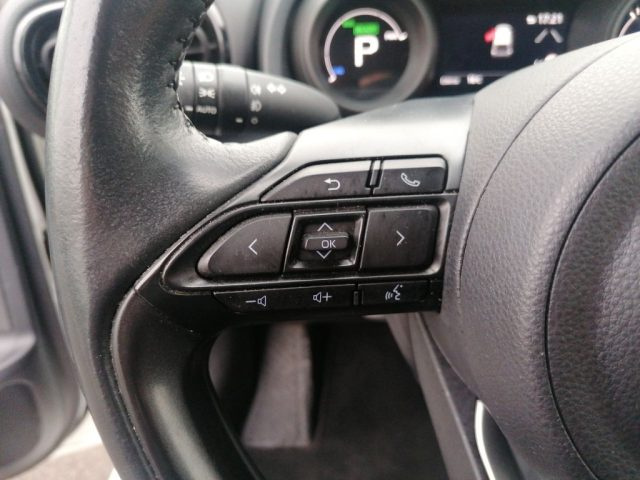 TOYOTA Yaris usata, con Airbag testa