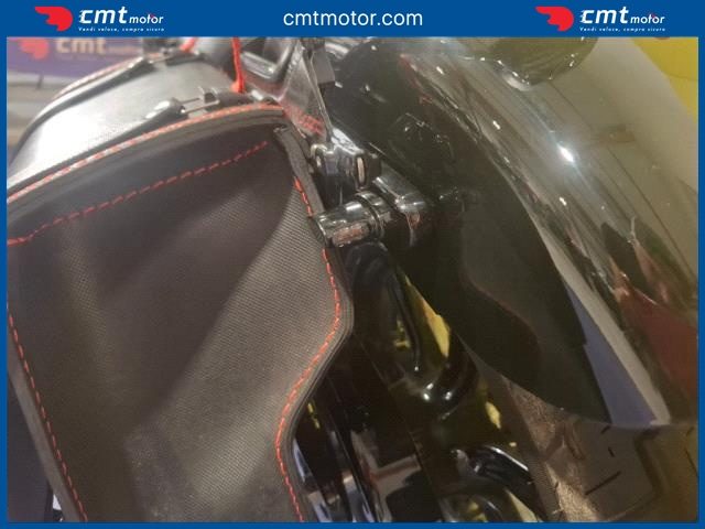 HARLEY-DAVIDSON Softail usata 10